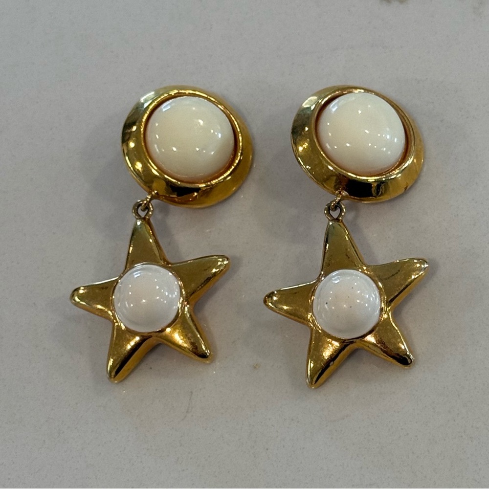 Escada Gold Toned Hardware White Round and Star Shaped Drop Clip On Earrings
